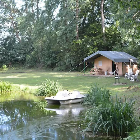 Luxury tent La Face Au